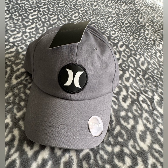 Hurley adjustable hat - Picture 1 of 4